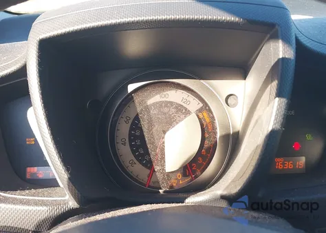 2013 Scion Xd z USA, uszkodzony, nr VIN JTKKUPB4XD1032467